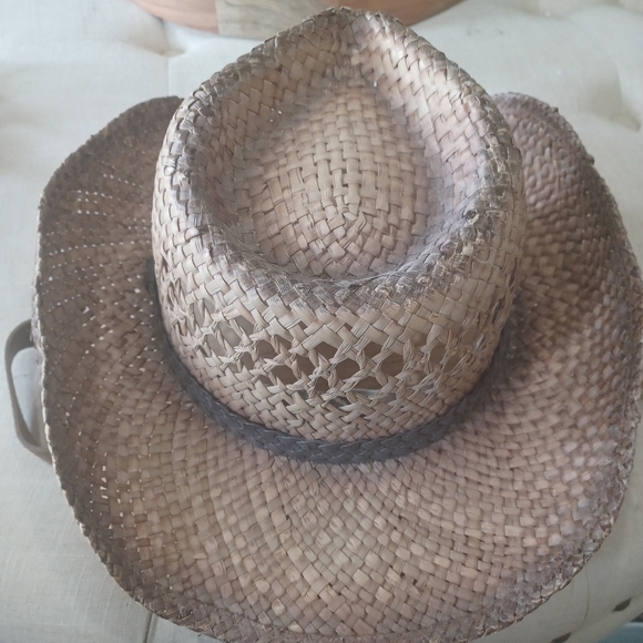 TORRID Cowboy/ Sun HAT - Picture 4 of 4